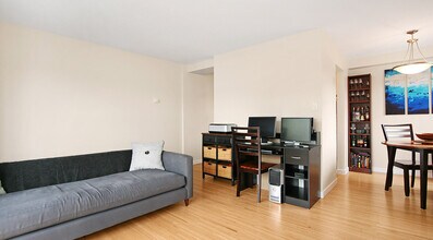 The Marquis in Vancouver, BC - Building Photo - Building Photo