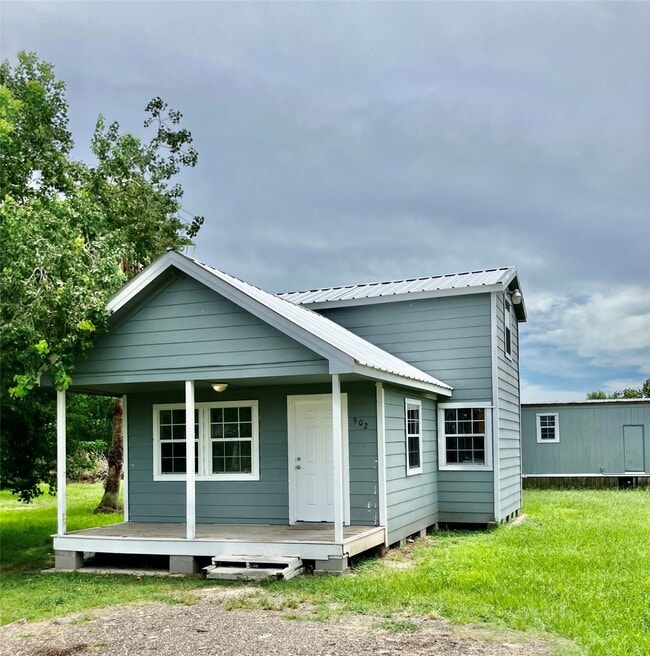 property at 902 Airline N
