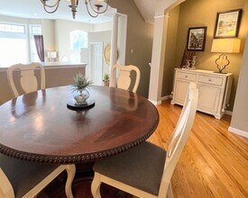 4085 Waterford Dr in Center Valley, PA - Building Photo - Building Photo