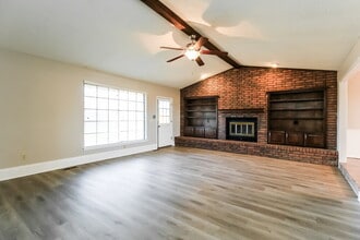 2917 Greenfield Dr in Edmond, OK - Foto de edificio - Building Photo