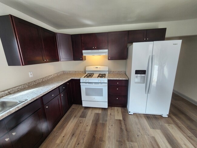 2 Katherine Ave, Unit 2 Katherine Ave