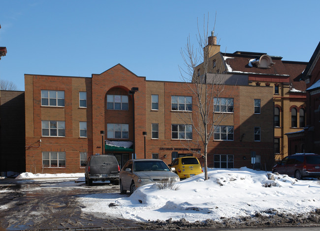 Brown's Memorial Manor in Rochester, NY - Building Photo - Building Photo