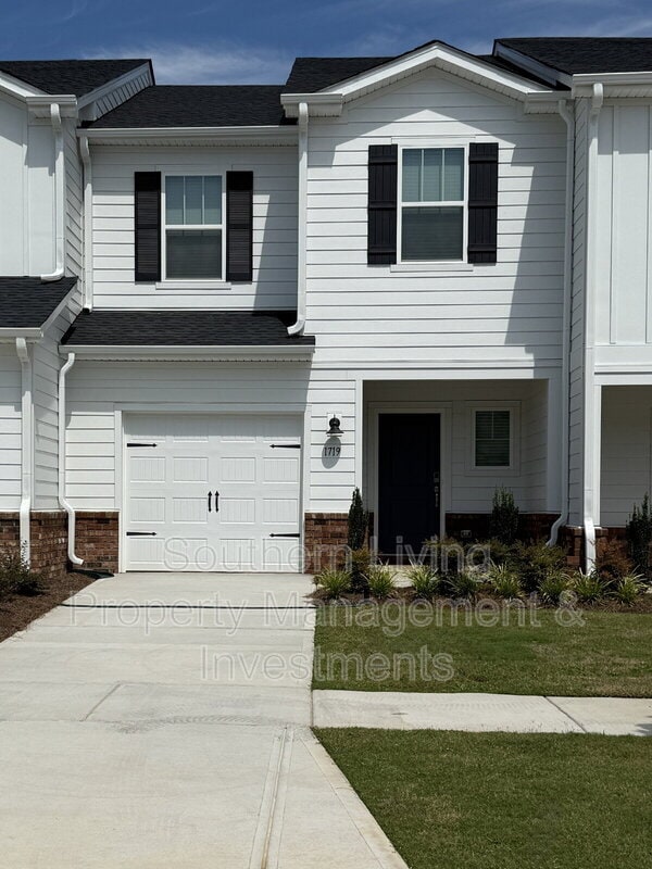 1719 Braemar Vlg Dr