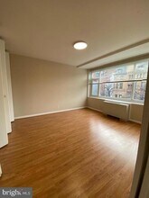 1545 18th St NW in Washington, DC - Building Photo - Building Photo