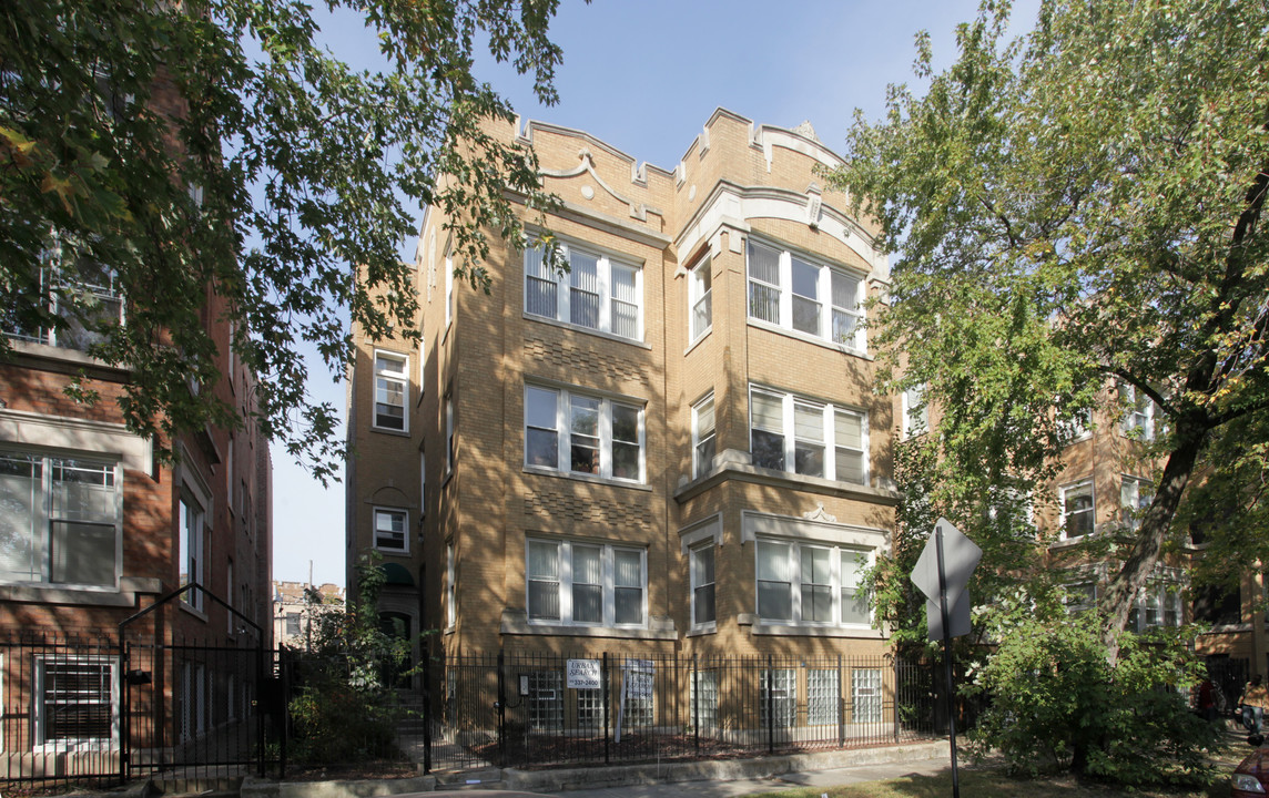 4742 S Ellis Ave in Chicago, IL - Building Photo