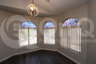 4526 E Windsong Dr in Phoenix, AZ - Building Photo - Building Photo