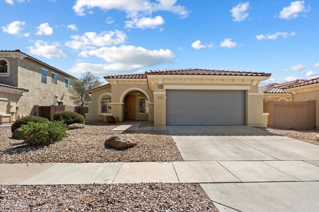 949 E Indian Wells Pl in Chandler, AZ - Building Photo - Building Photo