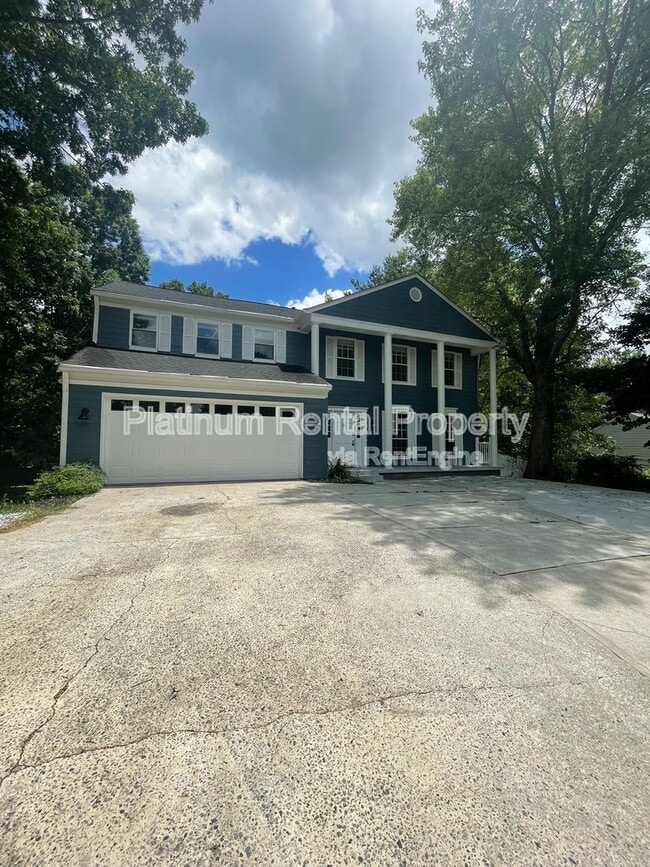 property at 3757 Peachtree Corners Cir