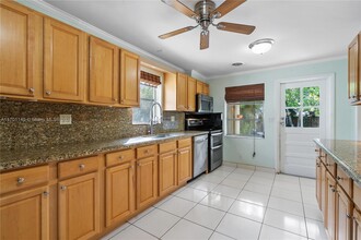 1337 NE 16th Ave in Fort Lauderdale, FL - Building Photo - Building Photo