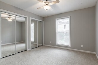 Moss Creek Apartments in Riverdale, GA - Building Photo - Interior Photo