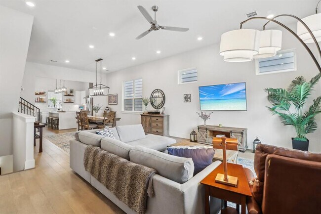 property at 1234 W 21st St