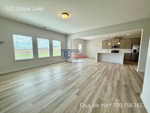 522 Ozark Ln in Cartersville, GA - Building Photo - Building Photo
