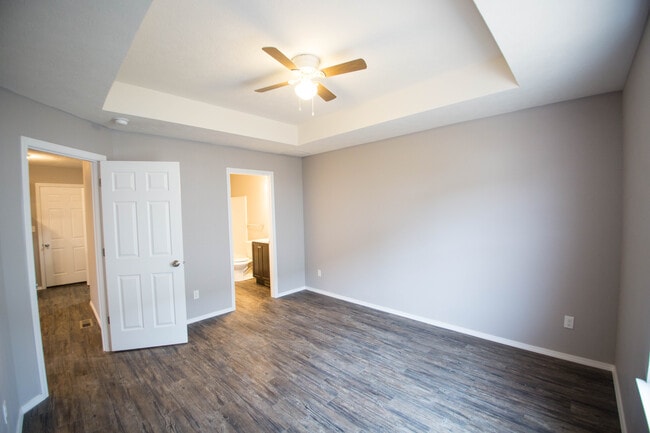 805 Windmill Dr, Unit 805 Windmille Dr. in Ozark, MO - Foto de edificio - Building Photo