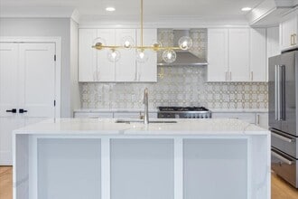 30 Dighton St, Unit 3 in Boston, MA - Building Photo - Building Photo