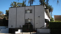 628 Huntley Dr in West Hollywood, CA - Foto de edificio - Building Photo