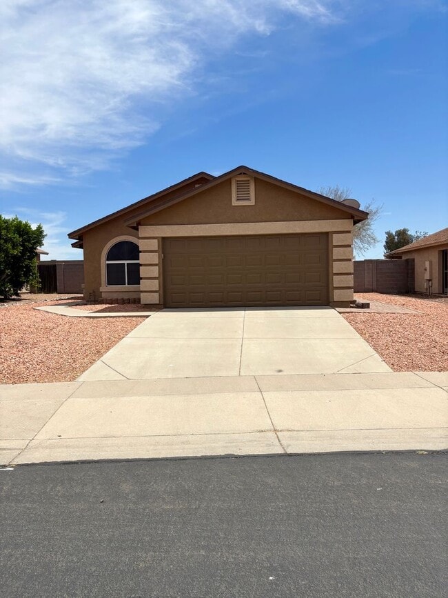 property at 713 N Layton