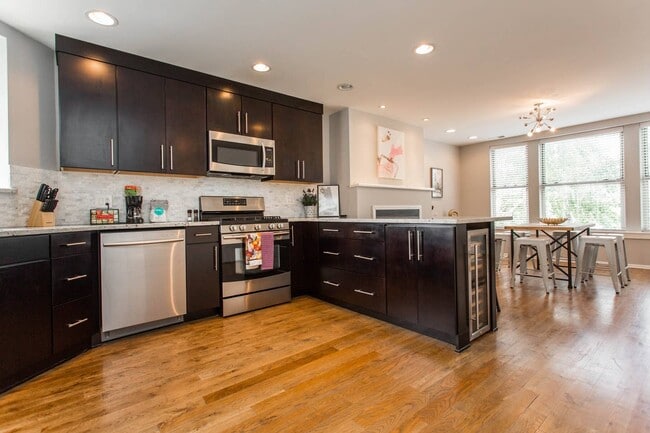 3264 Clark in Chicago, IL - Foto de edificio - Building Photo