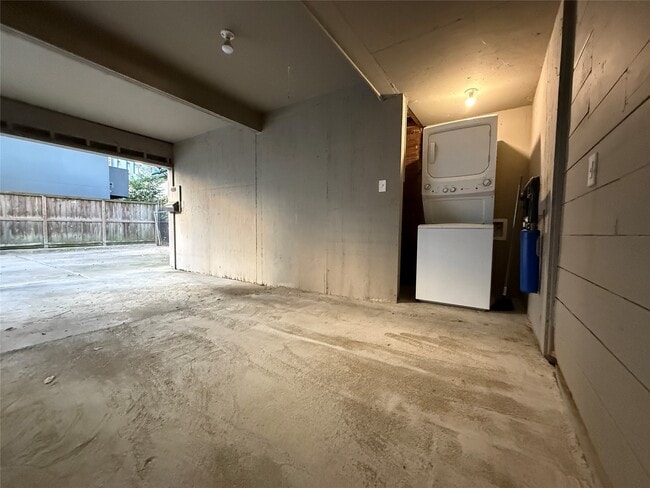 property at 2721 Kipling St