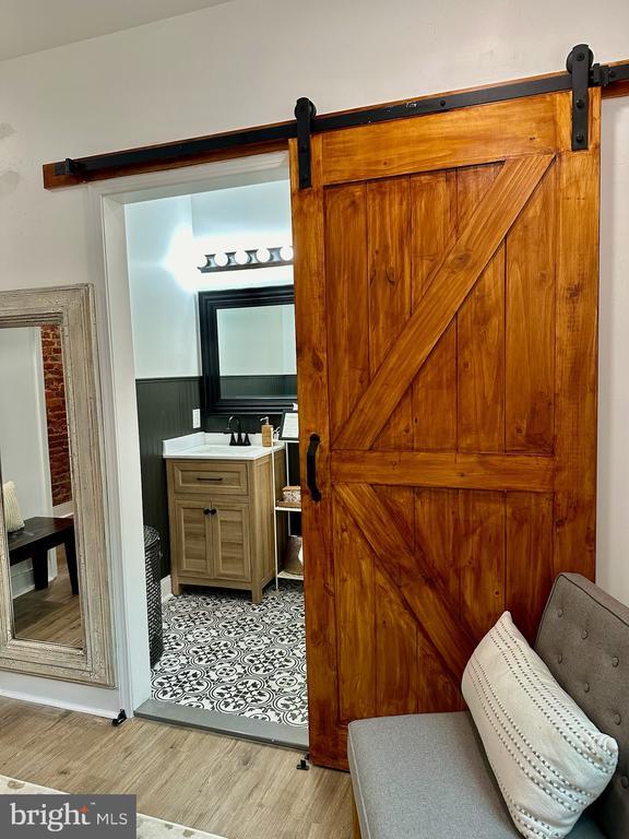 6248 Sansom St in Philadelphia, PA - Building Photo - Building Photo