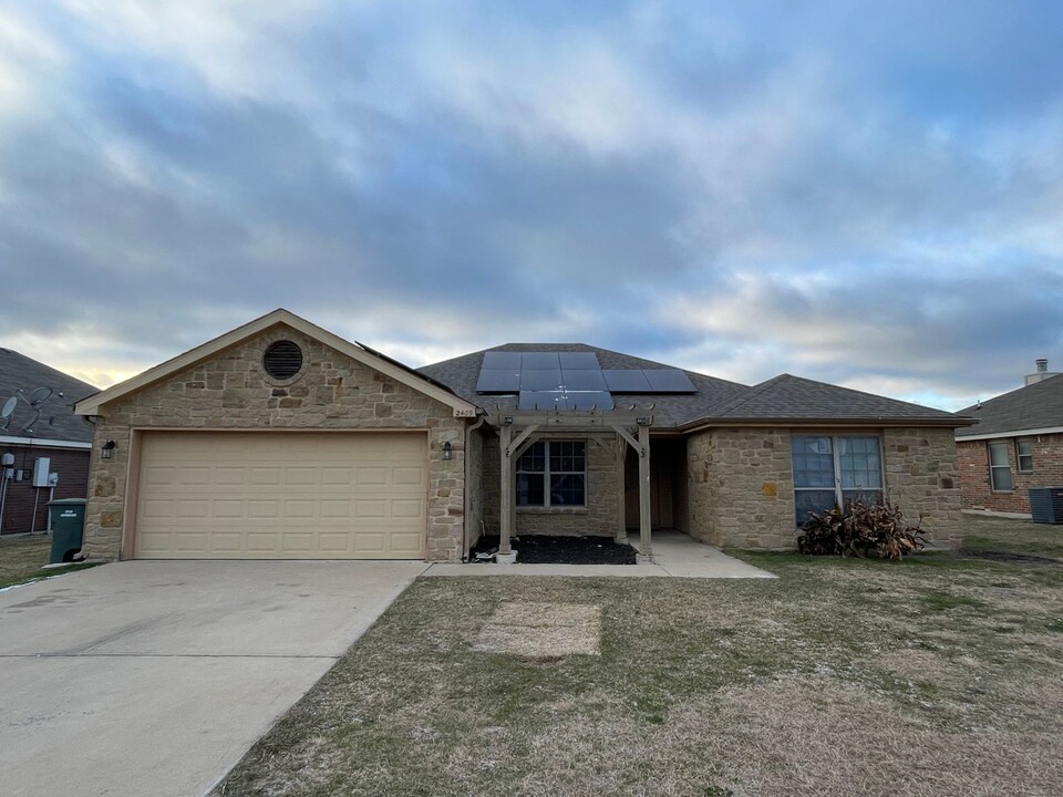 2409 Merle Dr in Copperas Cove, TX - Building Photo