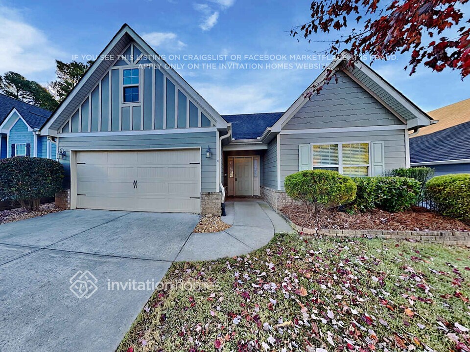 4731 Sweet Water Dr in Gainesville, GA - Building Photo