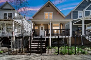 4437 N Drake Ave in Chicago, IL - Building Photo