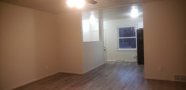 2203 Lucille St in Rockford, IL - Building Photo - Building Photo