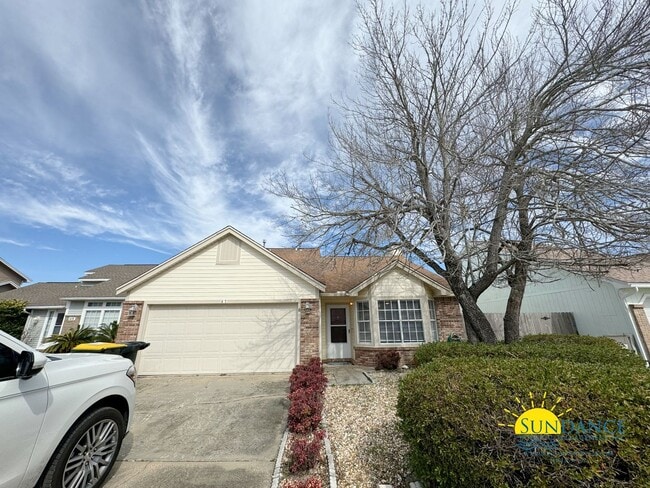 property at 417 Village Ct NW