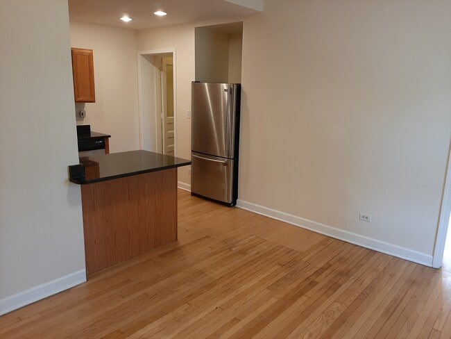 5120 N Kenmore Ave, Unit 3N in Chicago, IL - Building Photo - Building Photo