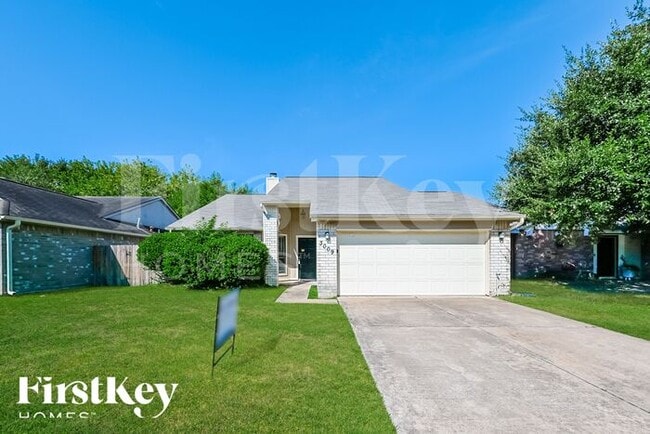 property at 3009 Walnut Springs Dr
