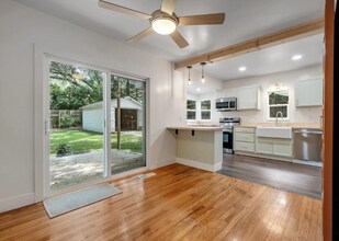 1310 E 7th Ave in Tallahassee, FL - Building Photo - Building Photo