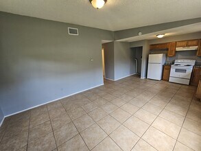 1409 Laura St in Clearwater, FL - Building Photo - Building Photo