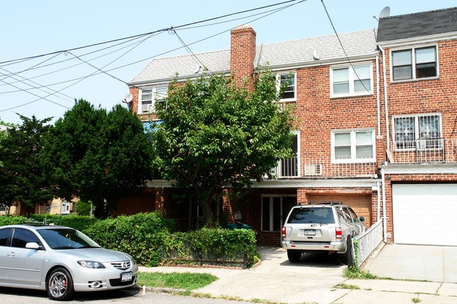 14701 38th Ave in Flushing, NY - Building Photo - Building Photo