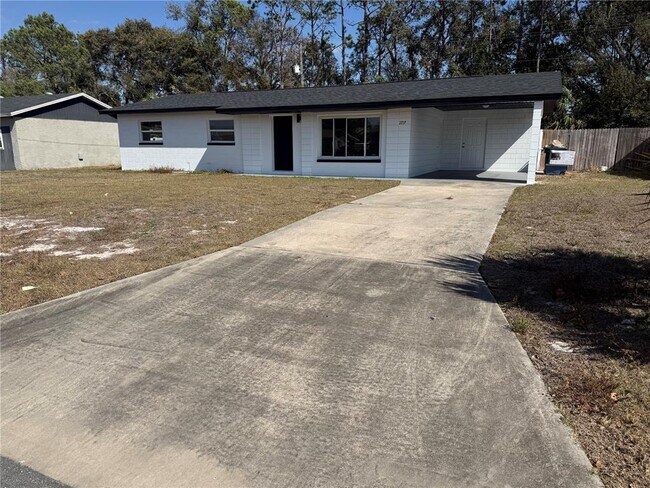 2717 Kathryn Ave in Lakeland, FL - Building Photo - Building Photo