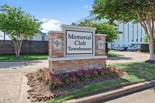 14215 Lost Meadow Ln in Houston, TX - Building Photo