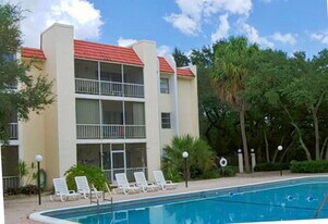 642 NW 13th St in Boca Raton, FL - Building Photo