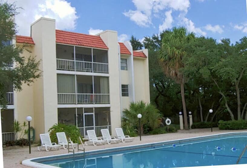 642 NW 13th St in Boca Raton, FL - Building Photo