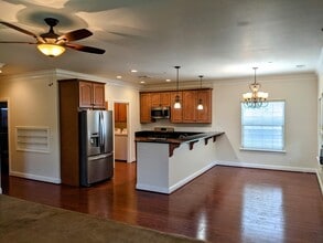 405 E Main St in Grass Valley, CA - Building Photo - Building Photo