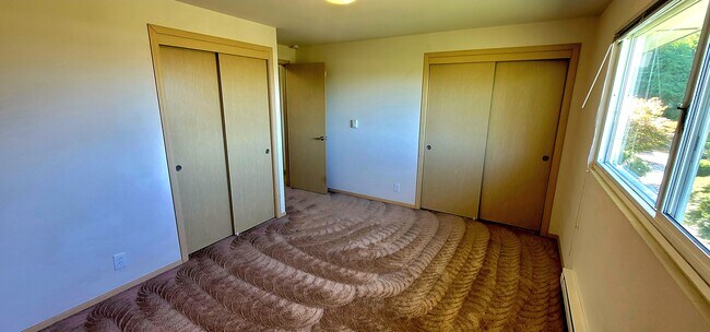 2820 75th Pl SE in Mercer Island, WA - Building Photo - Building Photo