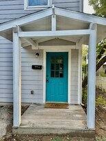 5513 William Holland Ave in Austin, TX - Building Photo