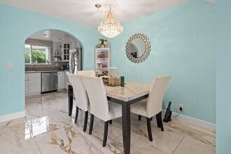 28023 Ridgebrook Ct in Rancho Palos Verdes, CA - Foto de edificio - Building Photo