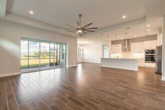 301 Aquamarine Wy in Daytona Beach, FL - Building Photo - Building Photo