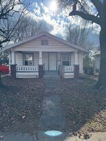 1050 E Pacific St in Springfield, MO - Building Photo