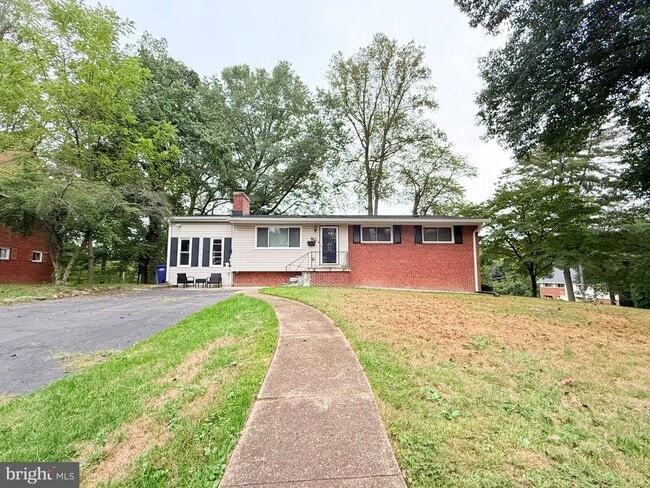property at 6910 Fern Pl