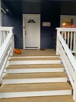 1516 Hiatt st in Carter Lake, IA - Building Photo