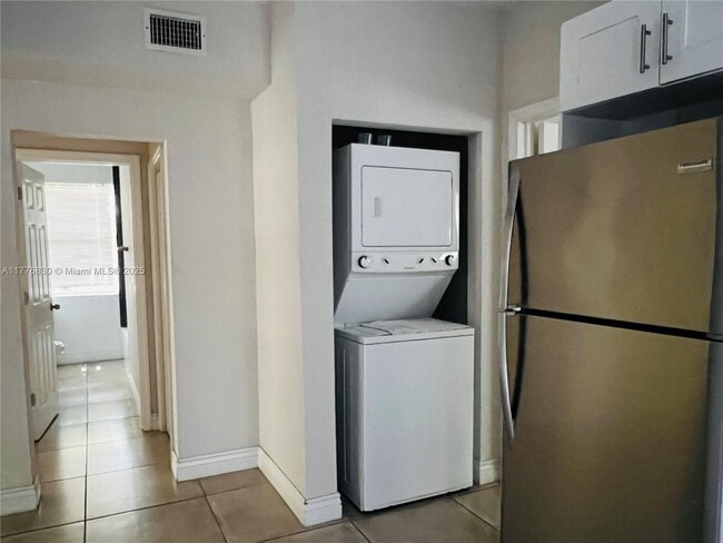 property at 1536 Polk St