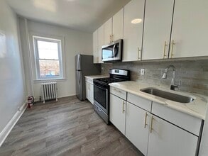 8610 John F. Kennedy Blvd in North Bergen, NJ - Building Photo - Building Photo