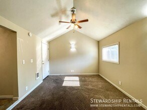 1793 Patterson Alley in Eugene, OR - Building Photo - Building Photo