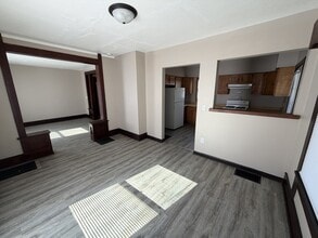 757 Moore St in Beloit, WI - Building Photo - Building Photo