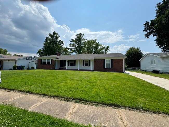 1617 Somerset Shire Dr in Florissant, MO - Foto de edificio - Building Photo